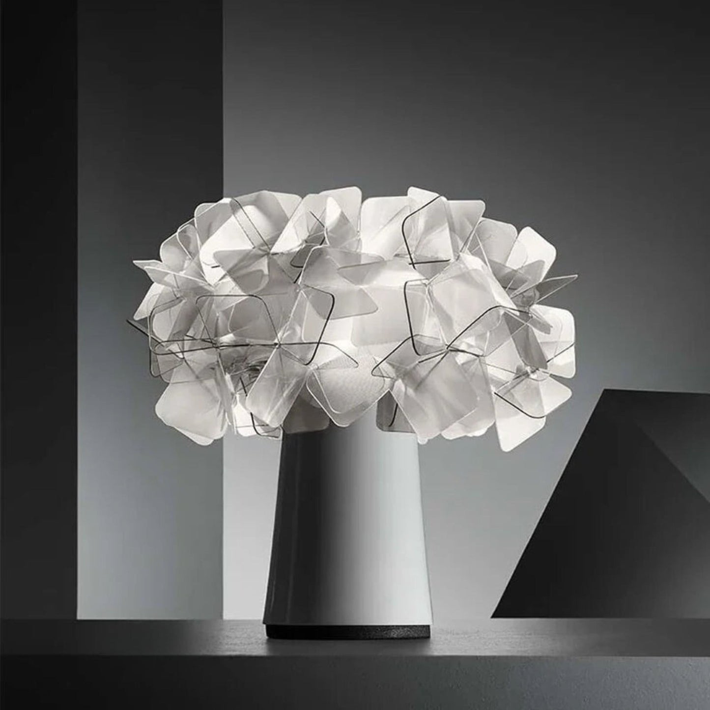 Frendorf | LumaTouch Elegante LED-Schreibtischlampe