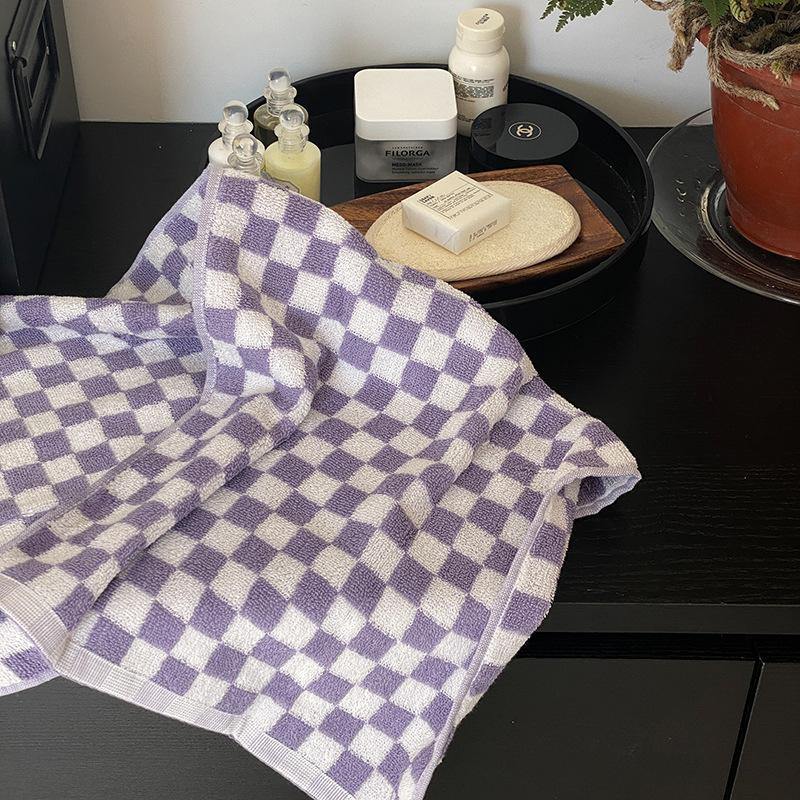 Klassische Schachbrett-Handtuchkollektion