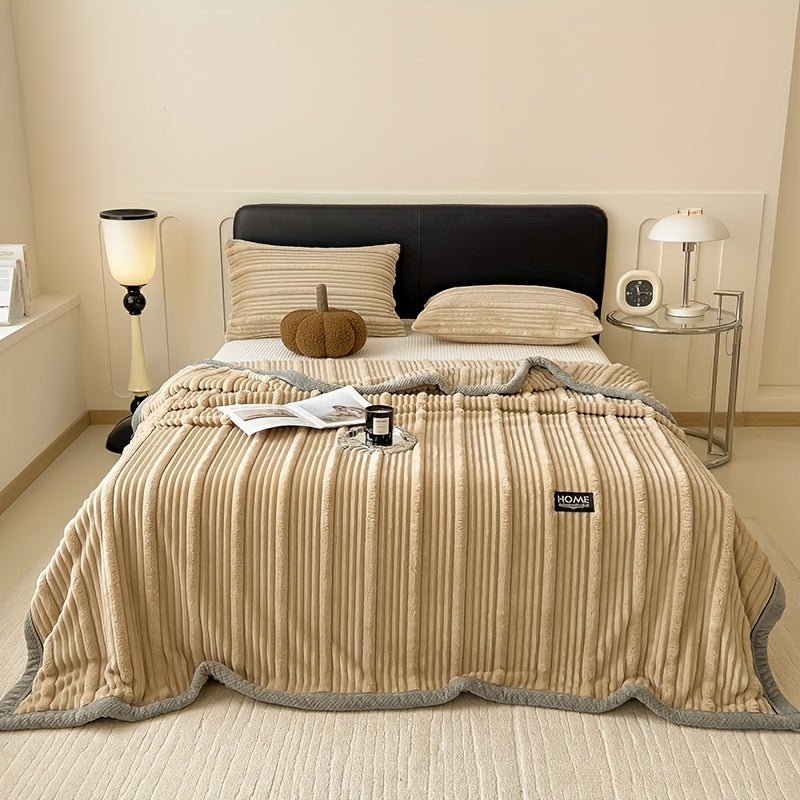 Frendorf | Weiche Fleece-Decke zum Kuscheln auf der Couch