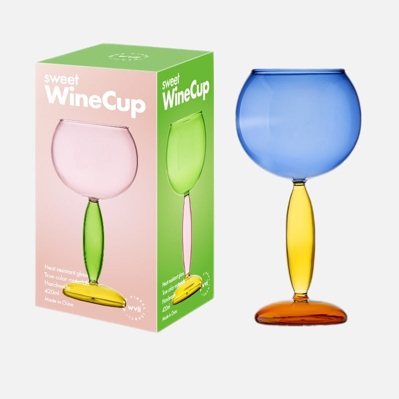 Kelch und Karaffe aus farbigem Glas von Phillips