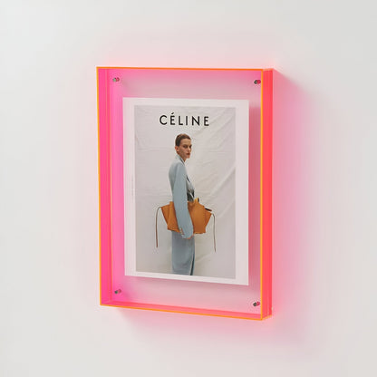 Farbiger transparenter Acrylrahmen für moderne Displays