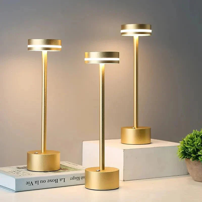 Frendorf | Erleuchten Sie Ihr Leben mit der Cosmic Elegance Lampe, einem tragbaren Charme