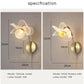 Elegante Goldblume LED-Wandleuchte für moderne Schlafzimmer