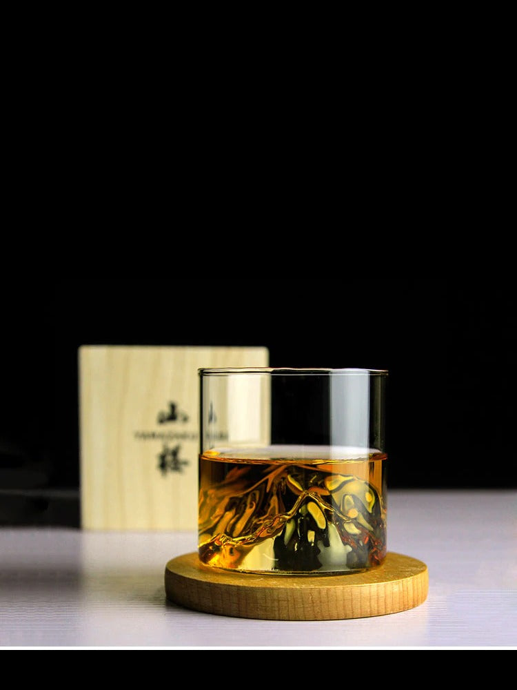 Frendorf | Asama Japanisches Whiskeyglas | Exklusives Design für Whiskey-Liebhaber | Perfekt für Whiskey, Bourbon & Cocktails