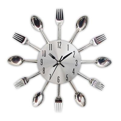 Frendorf | Einzigartige Besteck-Wanduhr
