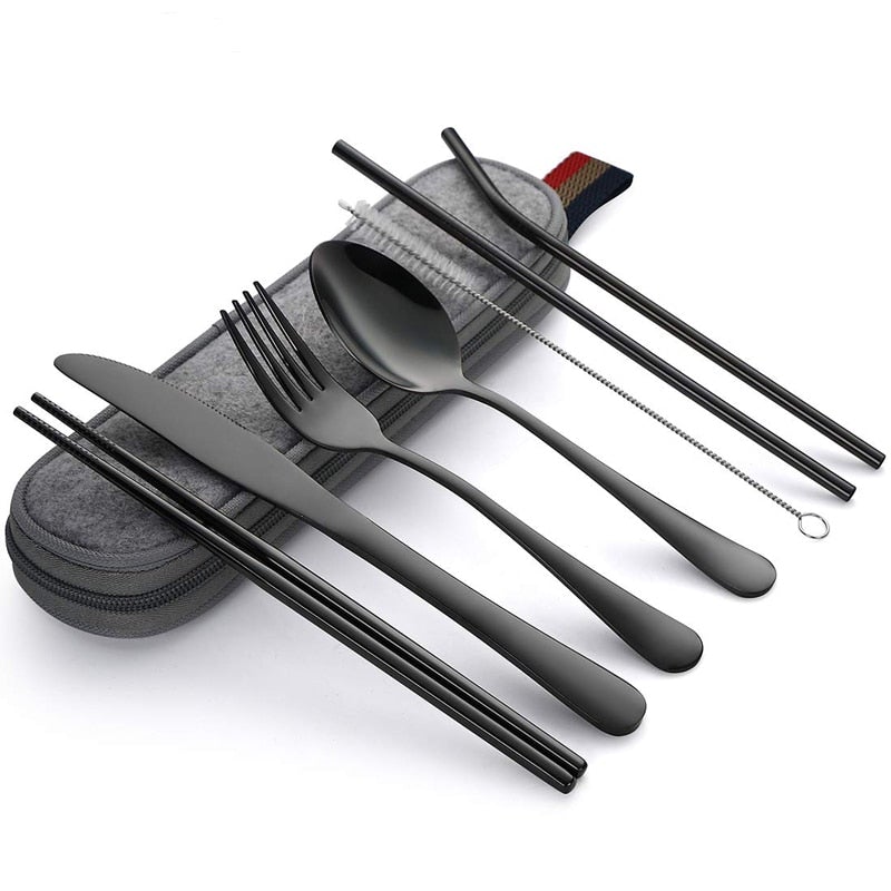 Besteckset mit tragbarem Etui