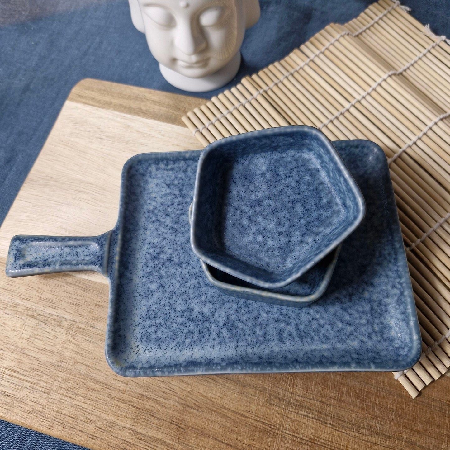 Frendorf | Blaue 10" Yayu unregelmäßige Porzellanplatte Blau