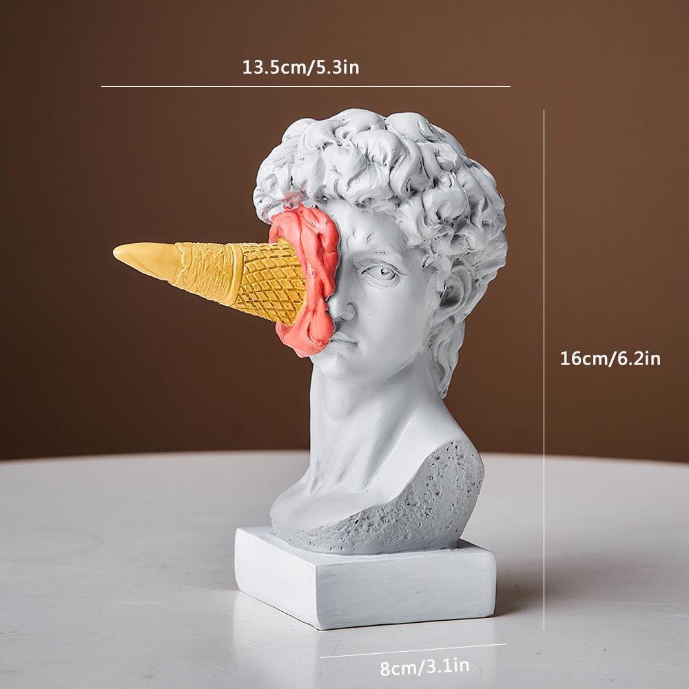 Frendorf Figur Gesicht Eiscreme Kunst Skulptur
