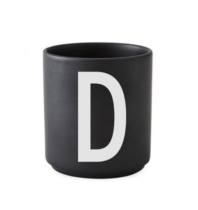 Frendorf | Personalisierter A-Z Becher Porzellan klassisch von Design Letters!