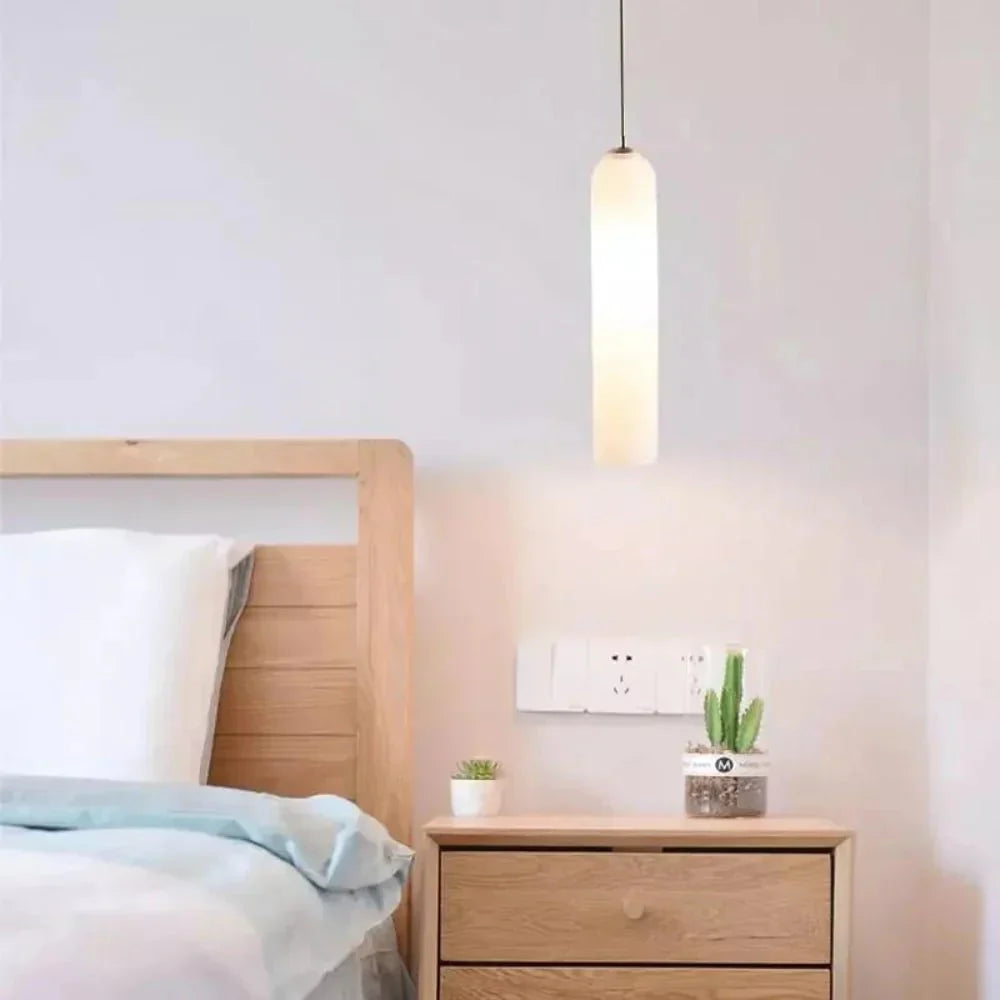 Frendorf | Verwandeln Sie Ihren Raum mit der Loft Radiance Deckenlampe elegant