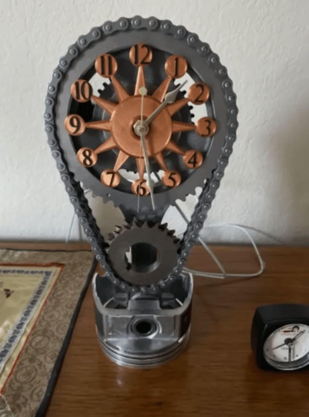 Die Zahnrad Uhr