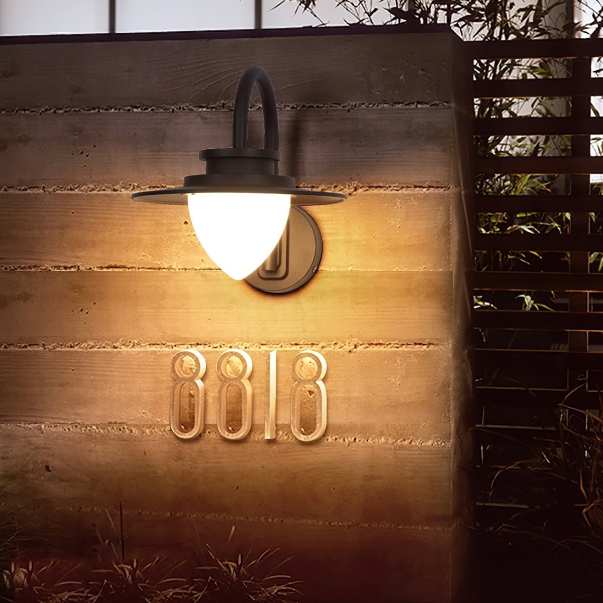 Frendorf | Beleuchten Sie Ihr Äußeres mit der Dennenappel Außenwandleuchte elegant