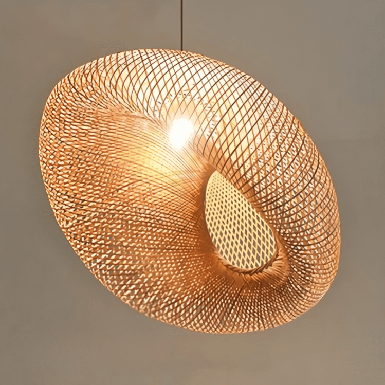 Frendorf | Stilvolle und warme Design Rattan Pendelleuchte