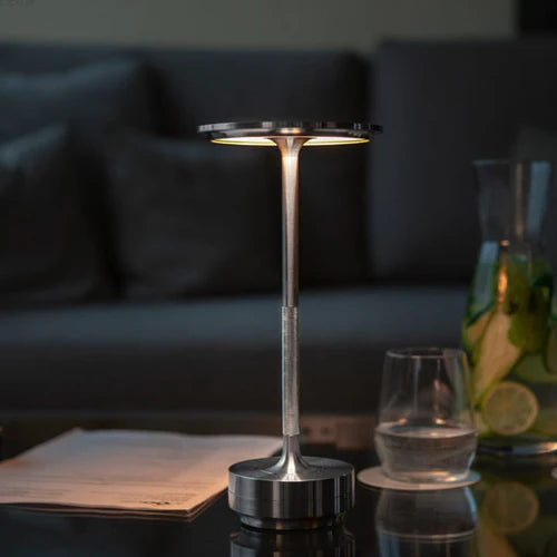Frendorf | Luxuriöse kabellose Tischlampe