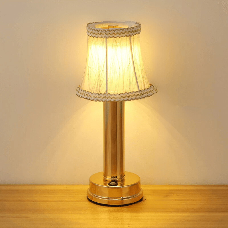 Frendorf | Kabellampe für ein sanftes romantisches Licht