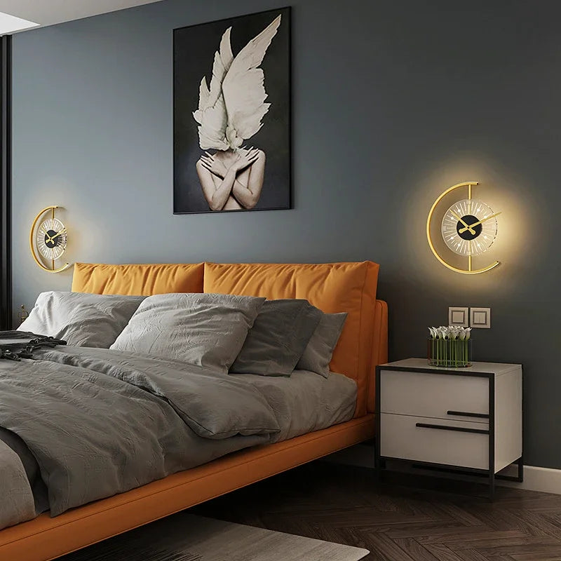 Frendorf | LunaTime - Modernes Wanduhr im Mondphasen-Design mit sanftem Licht