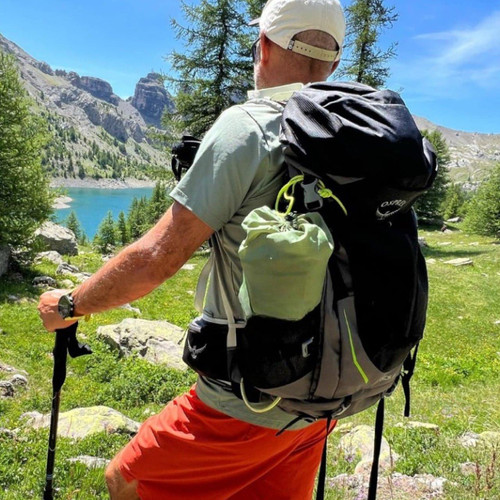 Frendorf | Aufblasbare Matratze mit integriertem Kissen