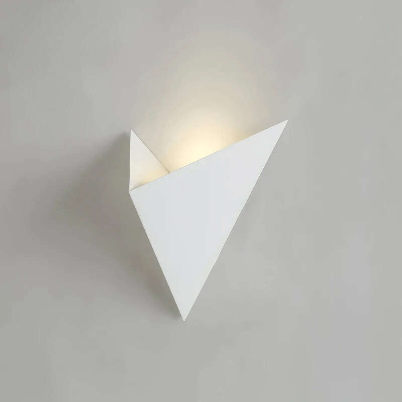 Frendorf | LED-Wandleuchte Dreieck Licht für elegante und moderne Beleuchtung