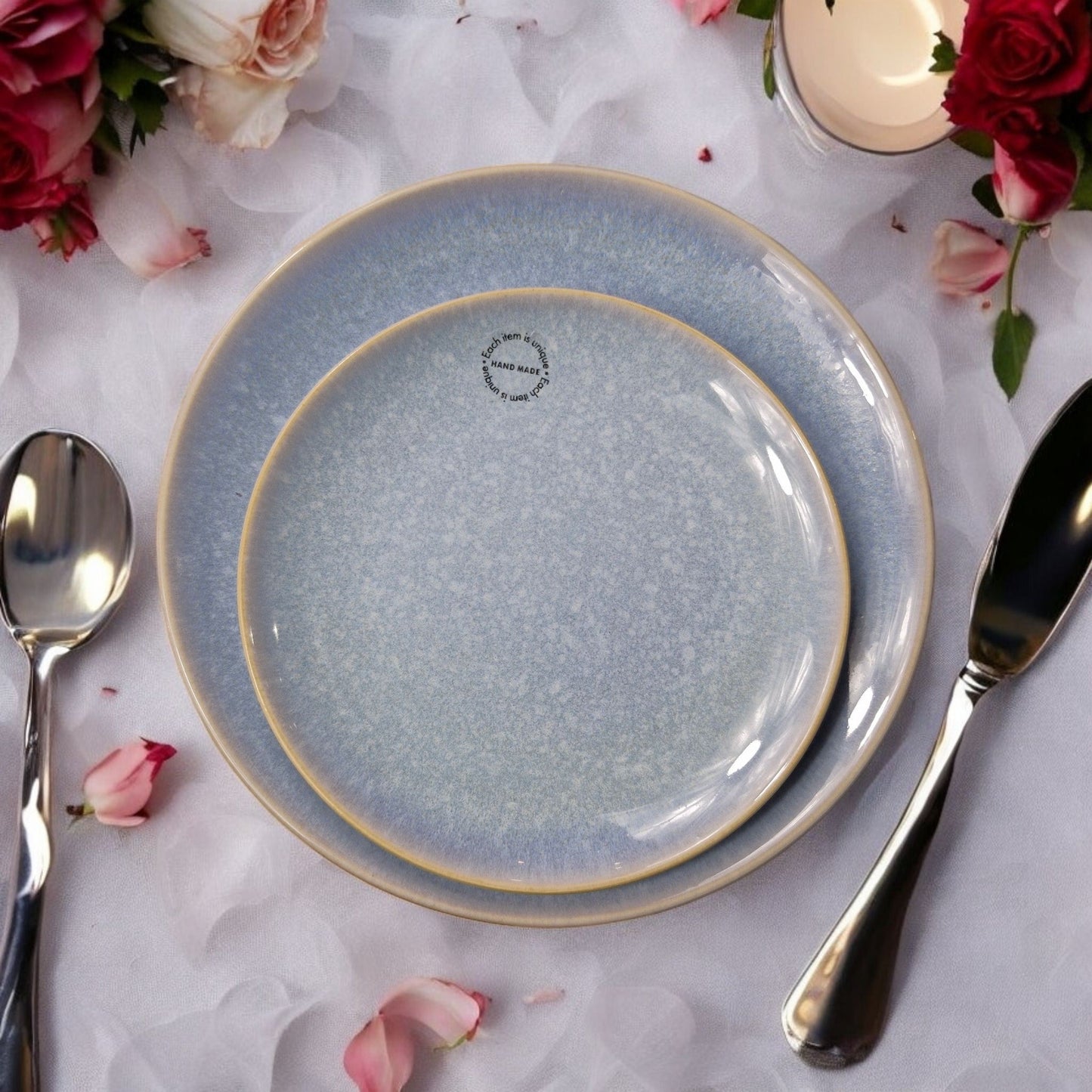 Frendorf | Bluebell Dinnerplatte 26 cm - Elegantes Keramikgeschirr mit Bluebell-Blütenmuster - Perfekt für die Servierung von Hauptgerichten oder größeren Mahlzeiten - Fügt Ihrem Esstisch eine zarte und erfrischende Note hinzu
