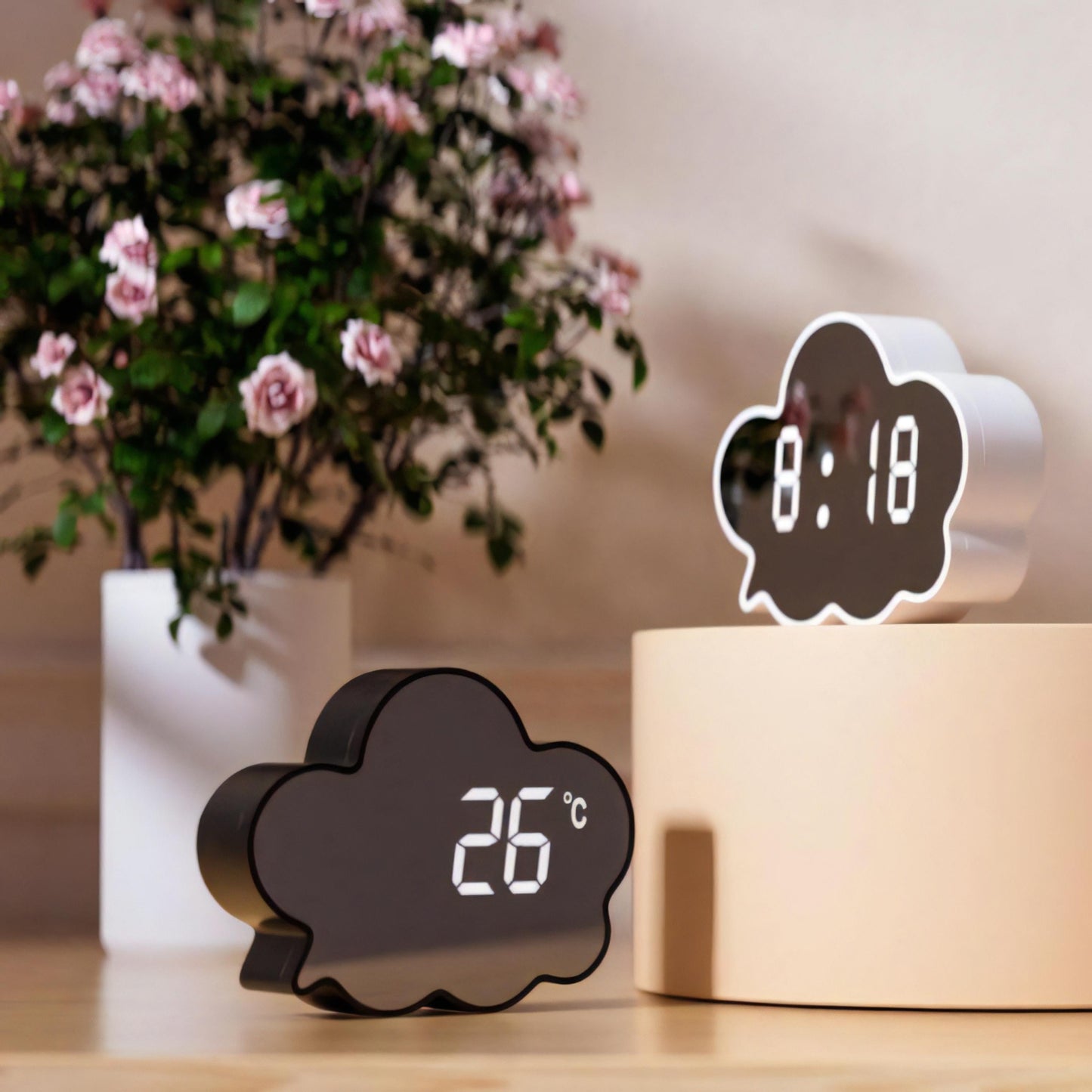 Cloud Mirror Wecker