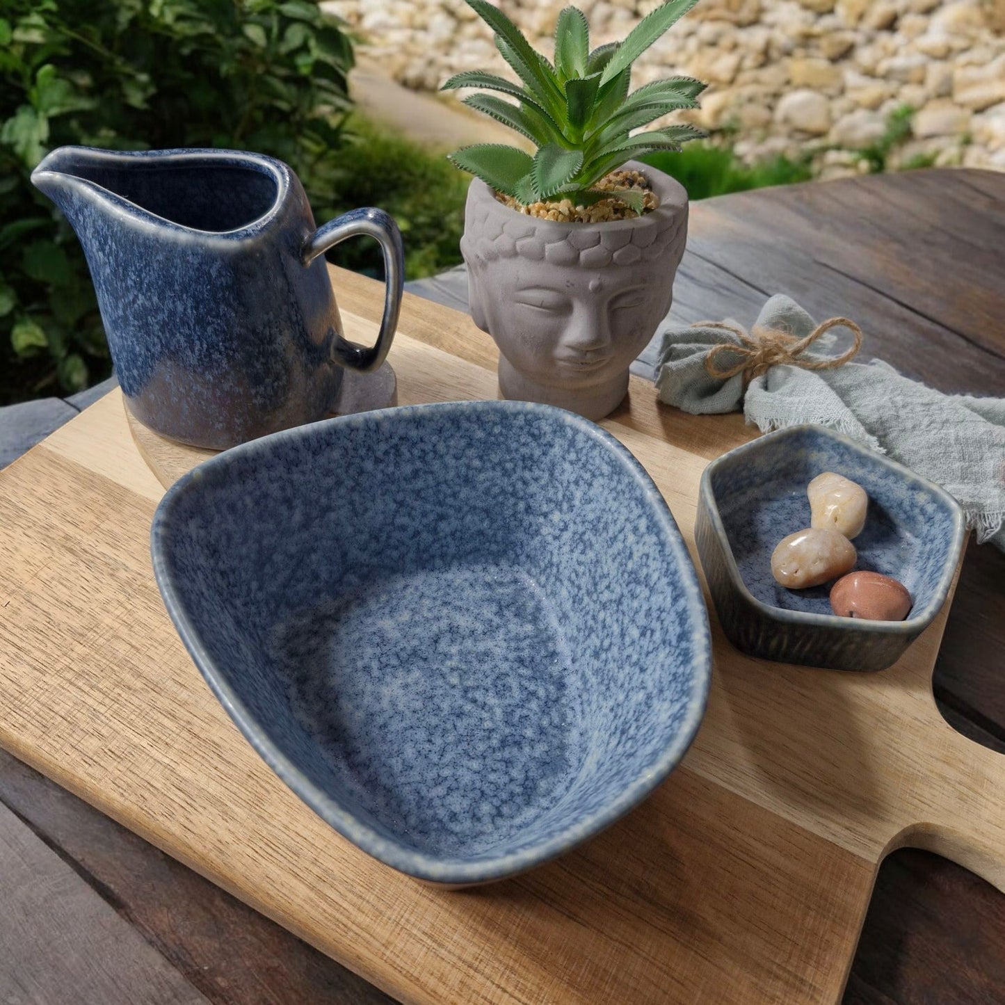 Frendorf | Blaue 10" Yayu unregelmäßige Porzellanplatte Blau