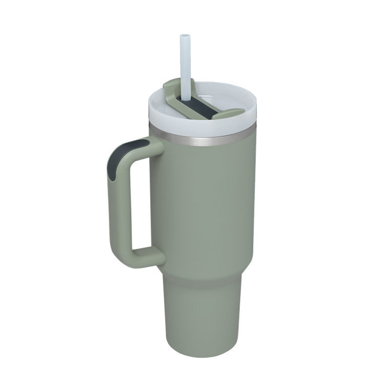 40 Oz Tumbler mit Griff Strohhalm isoliert