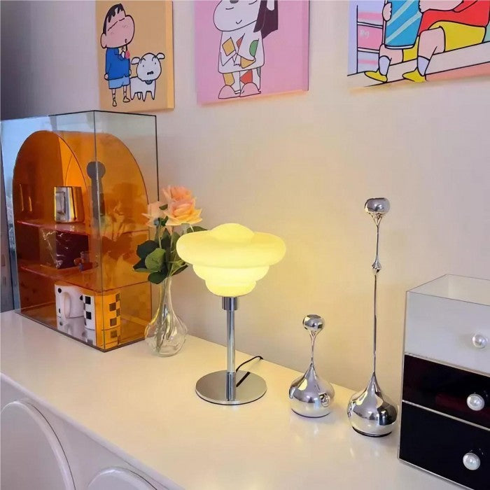 Frendorf | LumaRipple Tischlampe aus strukturiertem Glas