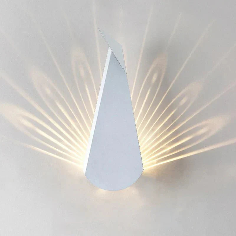 Frendorf | Bringen Sie Eleganz mit der Modern Peacock Wandlampe Led