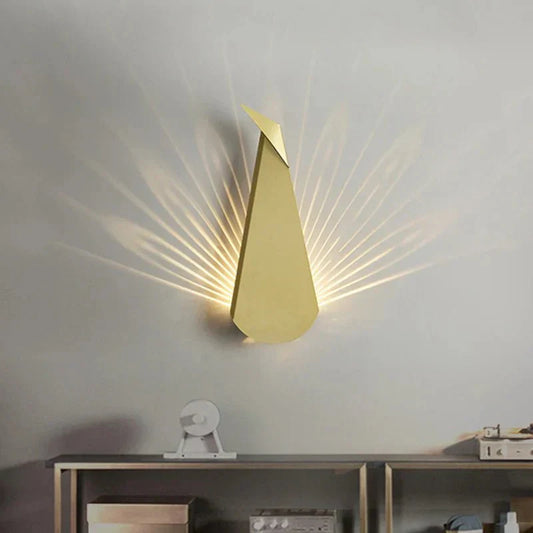 Frendorf | Bringen Sie Eleganz mit der Modern Peacock Wandlampe Led