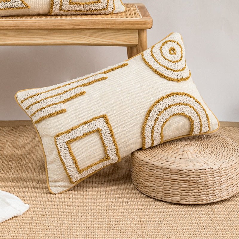 Stickerei Boho Kissenbezug mit Pompon