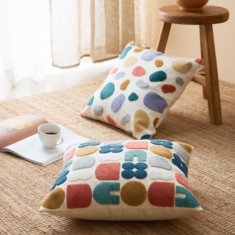 Frendorf | BohoStitch Abstrakte Kissenbezüge | Bestickte Boho-Formen | Dekoration für Wohnzimmer & Schlafzimmer