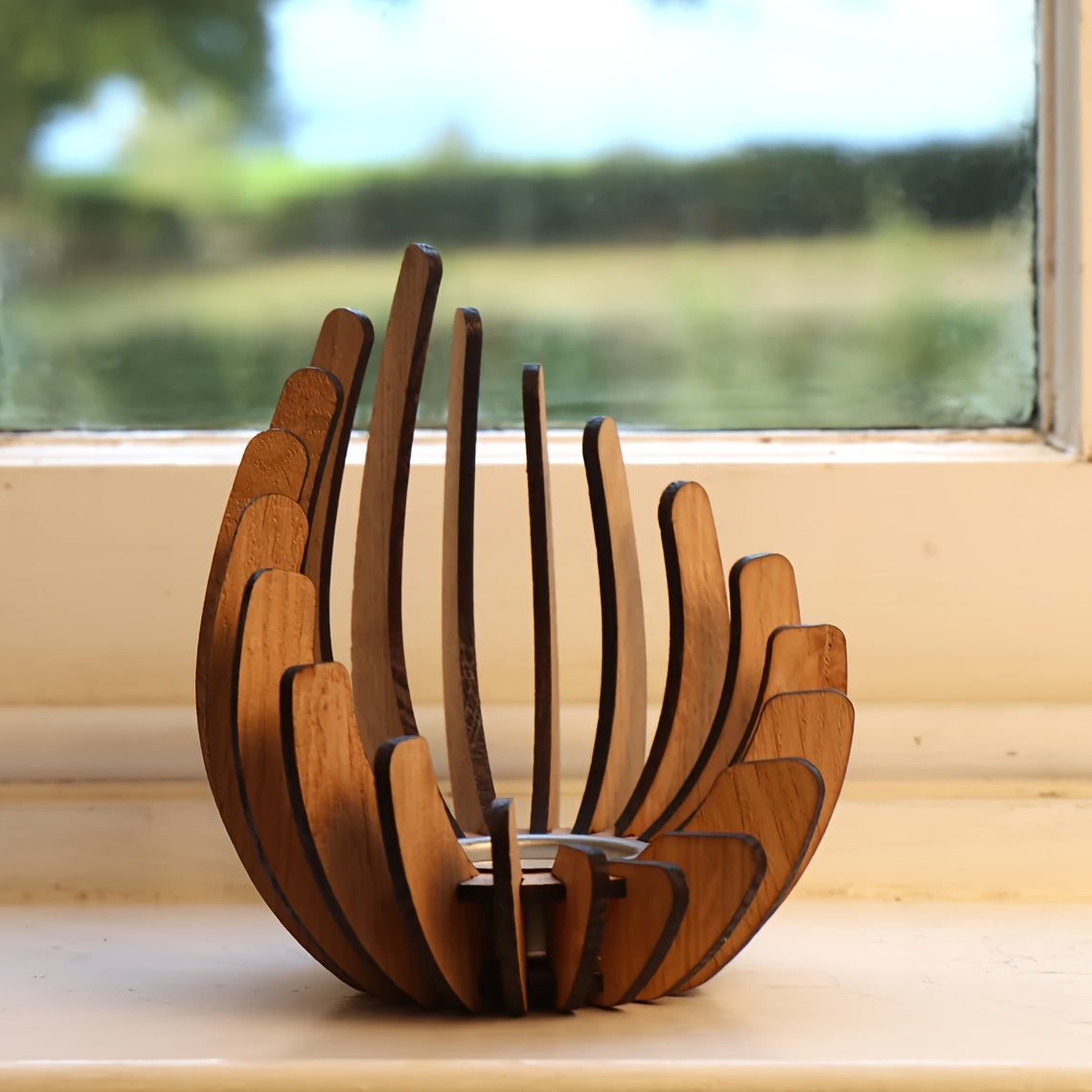 Frendorf | Bohemian Lotus Kerzenhalter – Handgefertigtes Schichten-Holzdesign