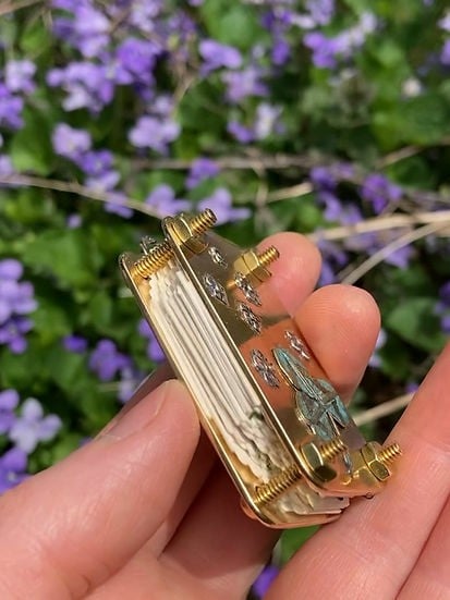 Frendorf | Mikro-Blumenpresse | Handgefertigt aus Silber & Messing | Inkl. 10 Blätter Herbarium-Papier