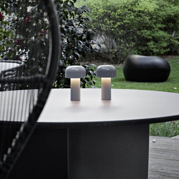 Elegante Tragbare LED Tischlampe mit Farb-einstellungen