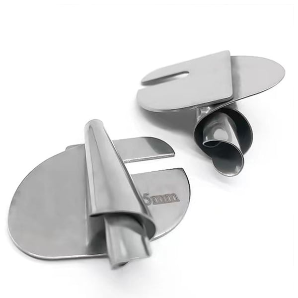 Frendorf | SeamlessStitch - Präzise gerollter Säumerfuß