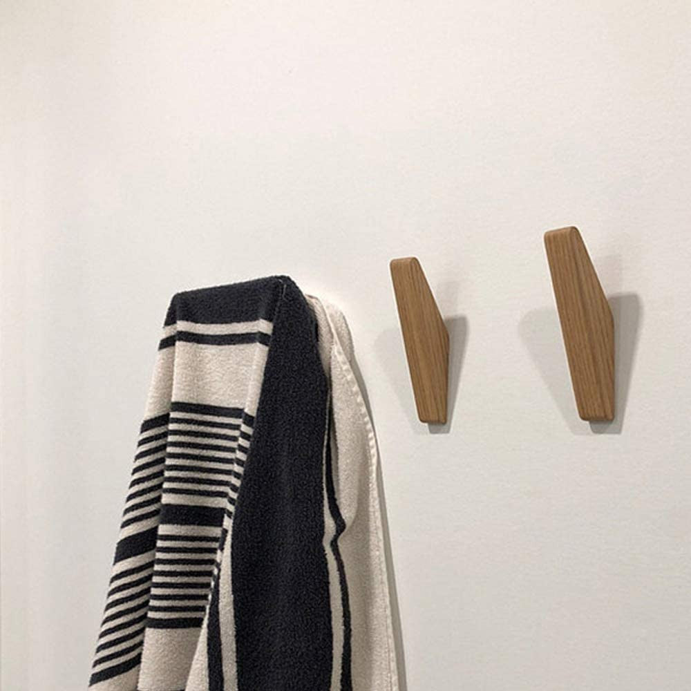 Scandi Set aus 6 Holzkleiderhaken