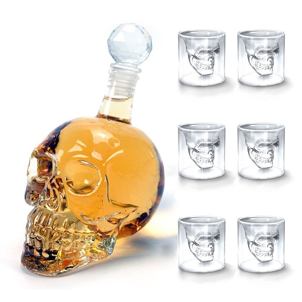 Skull Karaffe Dekanter & 6 Schnapsgläser