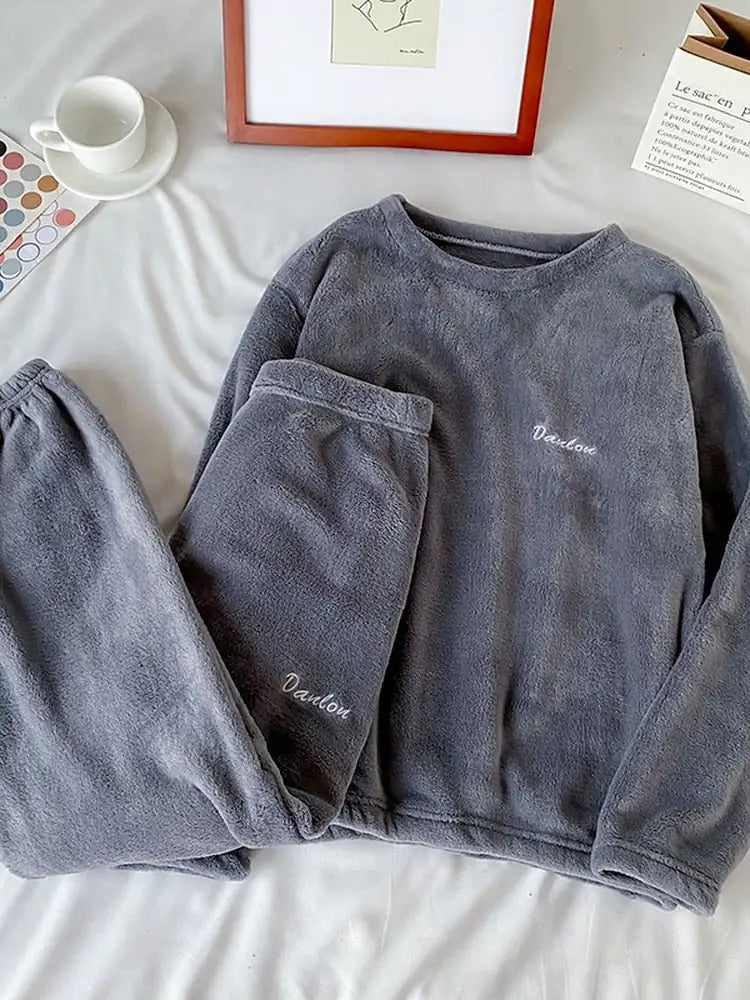 Frendorf | Winter-Pyjama-Set aus weichem Samt
