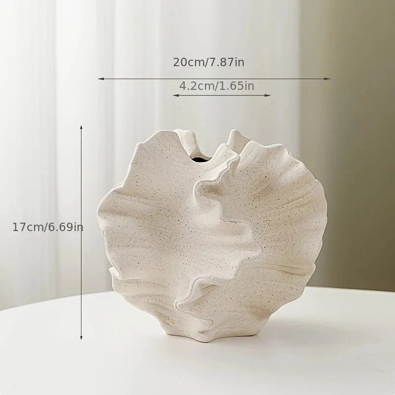 Frendorf | OceanBloom – Ökologische, schaleninspiriert Blumenvase mit gerafftem Rand