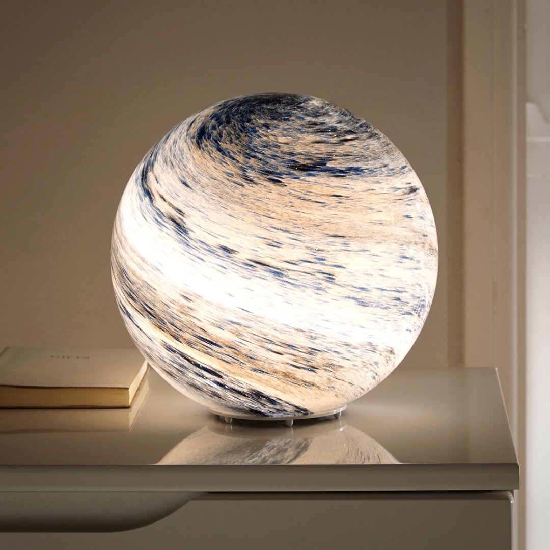 Mondlampe - Lunara - Kreative Nachtlampe - Sockel aus Buche - Glasdeckel