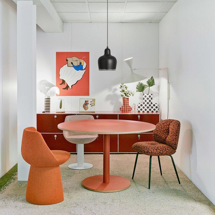 Frendorf | Beleuchten Sie Ihren Raum mit der eleganten goldenen Glockenform-Pendelleuchte