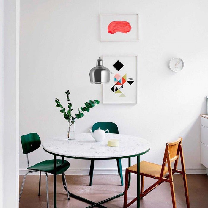 Frendorf | Beleuchten Sie Ihren Raum mit der eleganten goldenen Glockenform-Pendelleuchte