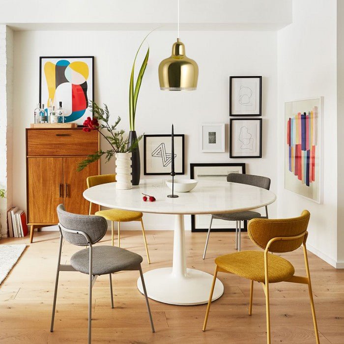 Frendorf | Beleuchten Sie Ihren Raum mit der eleganten goldenen Glockenform-Pendelleuchte