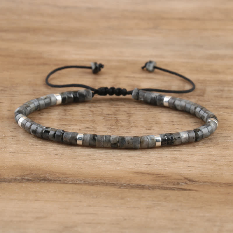 Frendorf | Geflochtenes Armband mit 2,4 mm Naturstein-Rollern – Seraphina