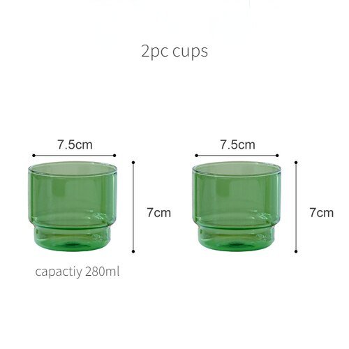 Grüne Glas-Teetasse & Untertasse Sets