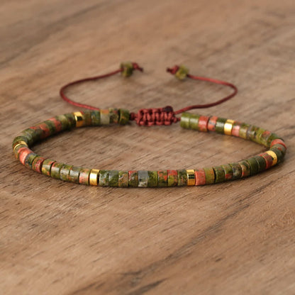 Frendorf | Geflochtenes Armband mit 2,4 mm Naturstein-Rollern – Seraphina