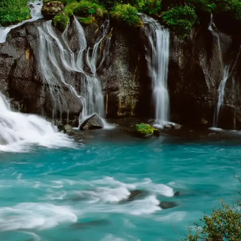 Frendorf | Hraunfossar Wasserfall in Island Wandkunst