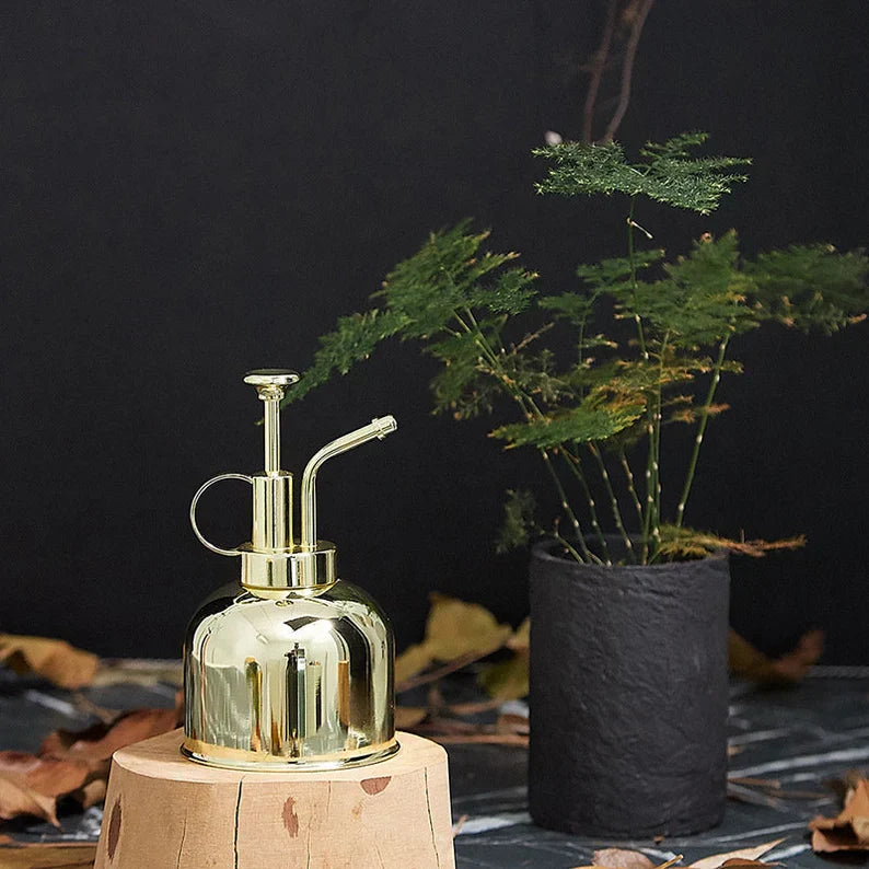 Frendorf | PlantLuxe Premium Pflanzensprüher | Goldene Sprühflasche für Pflanzenpflege | Stilvolles Zubehör für Zimmerpflanzen