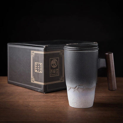 Große Tasse, Keramik-Teetasse mit Deckel. Große Teetasse mit Deckel