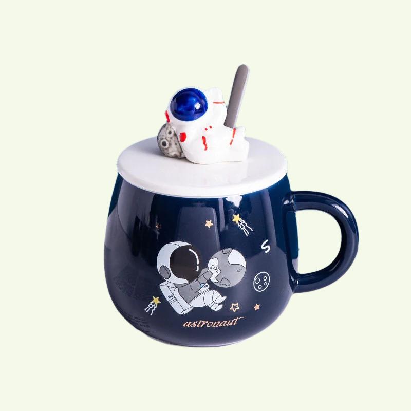Handgefertigter Astronaut großer BECHER für Männer mit Deckel für Kaffee und Tee 450 ml